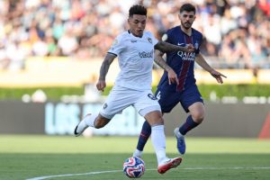 Botafogo contiene al PSG para derrotarlo 1-