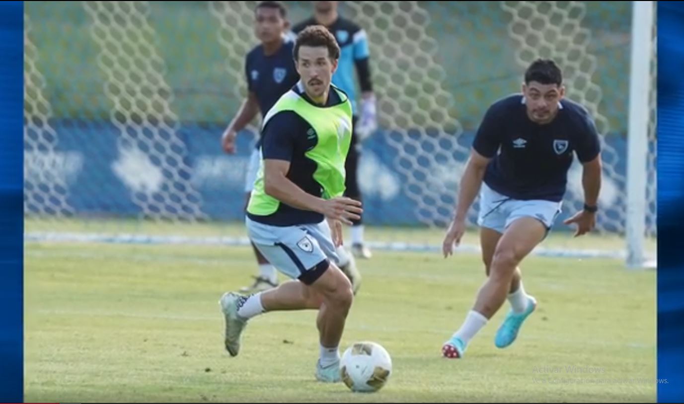 Guatemala juega contra Panamá