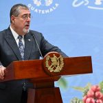 Arévalo responde a fiscales Porras y Bondi y rechaza empleo de espacio aéreo para el narco