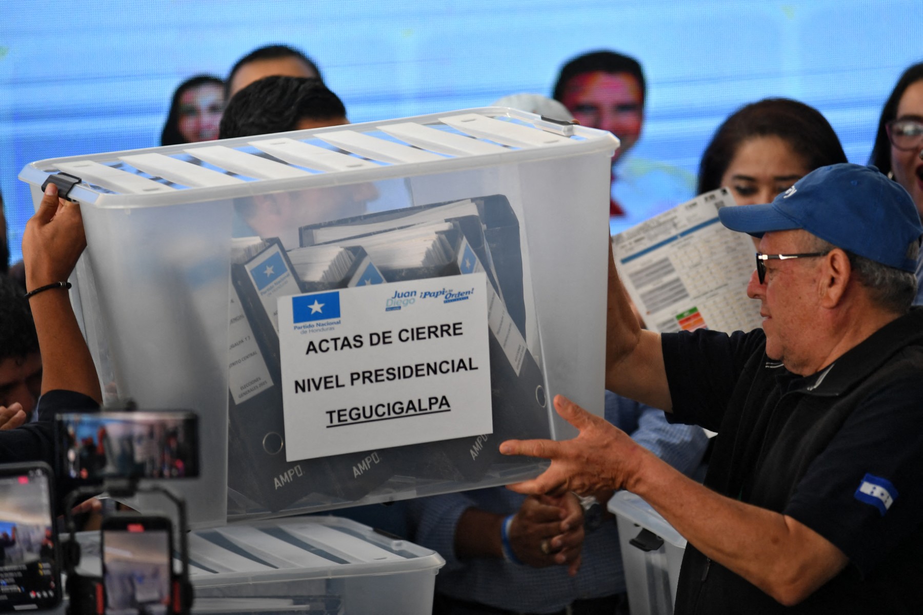 HONDURAS-ELECTION-COUNT