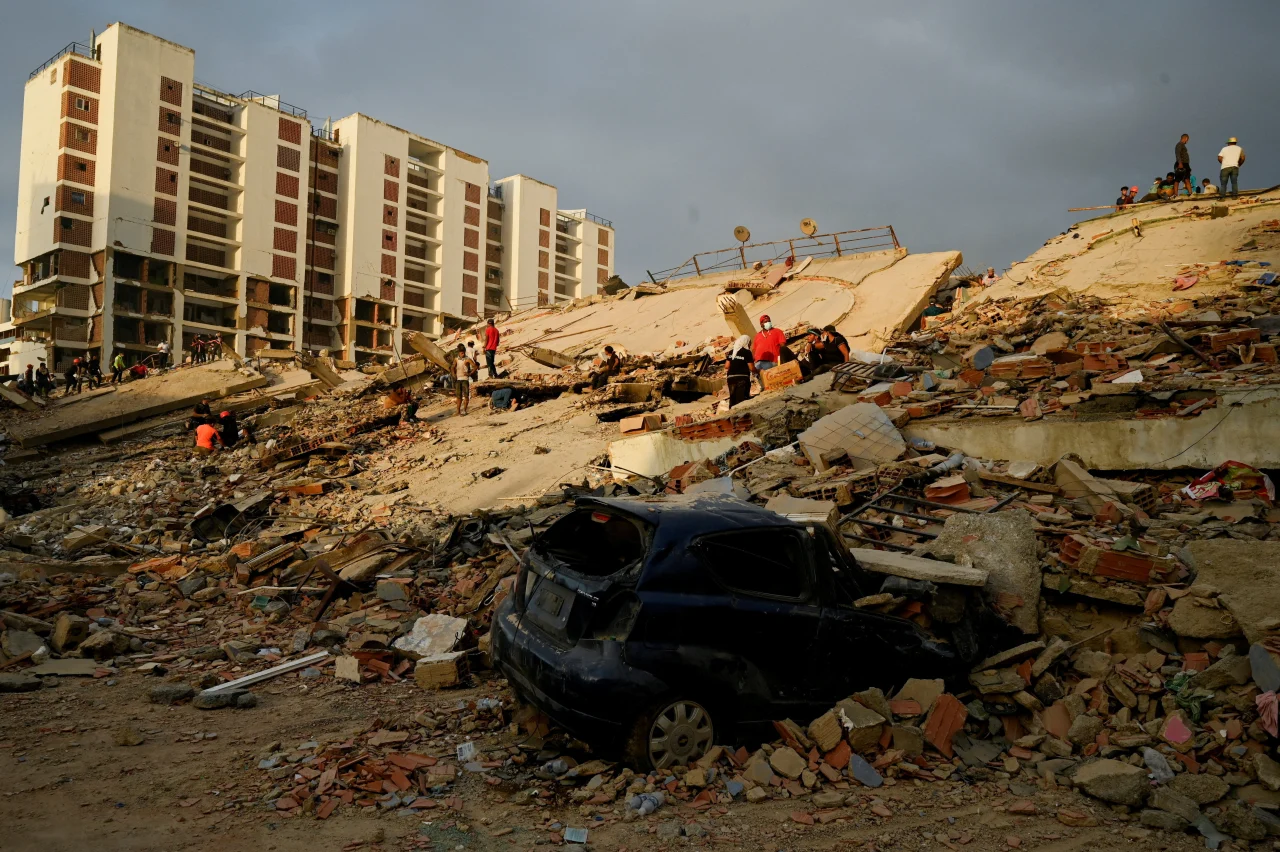 2026-06-28t071810z-1221033299-rc2m2ma7nsex-rtrmadp-3-venezuela-quake